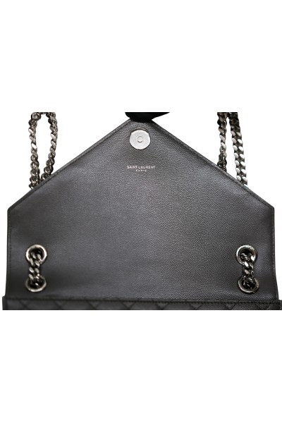 Yves Saint Laurent Envelope Grigia