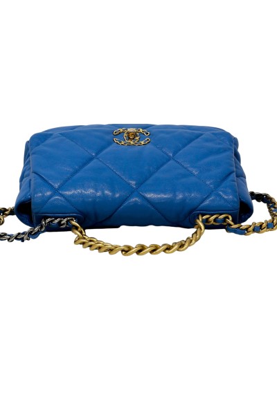 Chanel 19 Grande