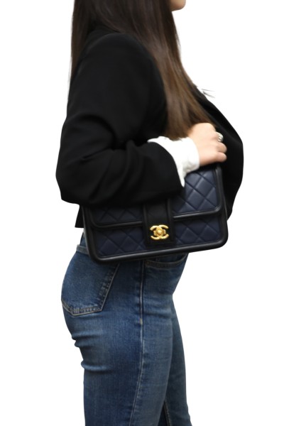 Chanel Elegance CC Nera e Blu